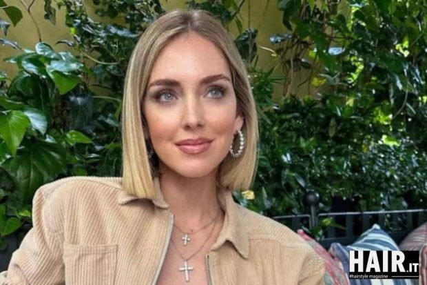 chiara ferragni look caschetto liscio segreto